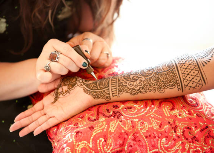 henna at erums beauty blush